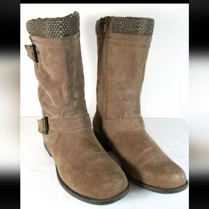 G.H. Bass & Co Petro Women's Beige Brown Suede Winter Boots Leg Buckle US 7